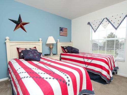 Villa 7744 Comrow Windsor Hills
