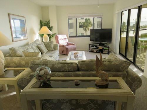 Sandarac #410b Apartment