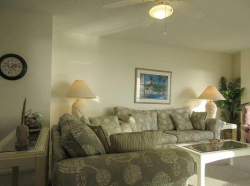Sandarac #410b Apartment