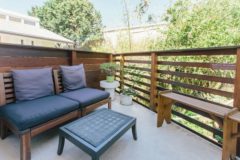 Bed & Breakfast Inn At Moonlight Beach