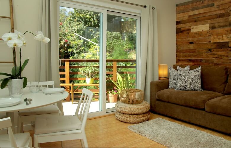 Bed & Breakfast Inn At Moonlight Beach