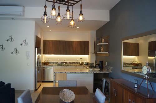 Apartamento Luxury Condos Zenith Romantic Zone