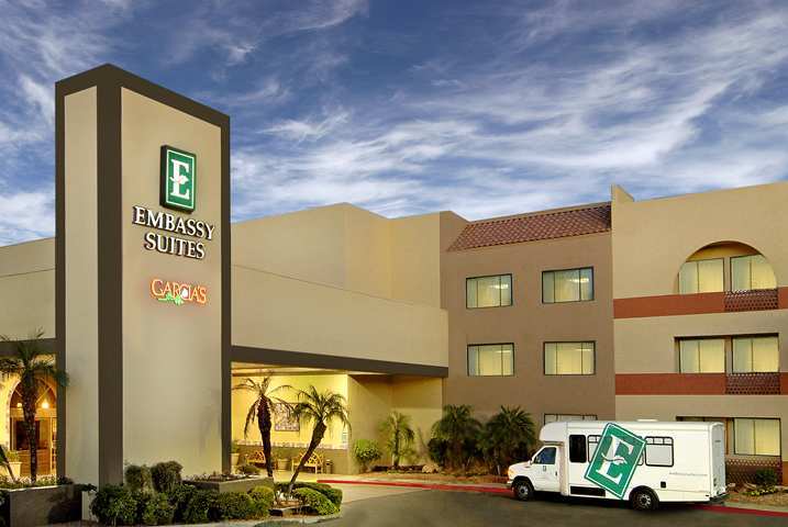 Hotel Embassy Suites Phoenix Tempe