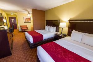 Hotel Comfort Suites Airport
