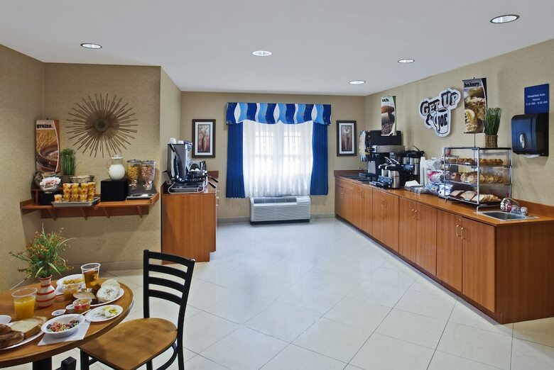Hotel Microtel Inn & Suites - Kingsland