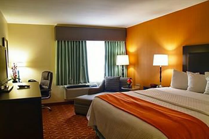 Blue Cypress Hotel And Resort