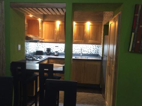 Apartamento Condominio De Las Brisas