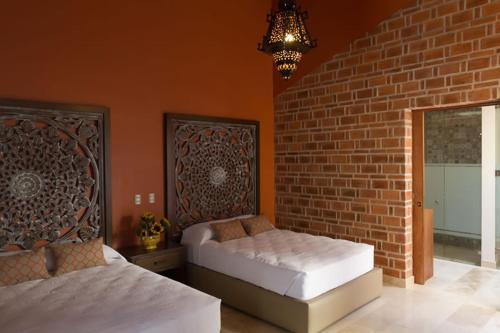 Hotel Lindo Ajijic Bed & Breakfast