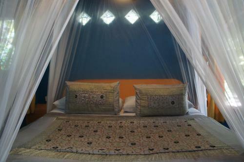 Hotel Caba�as La Luna
