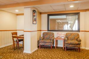 Hotel Econo Lodge Milwaukee Airport