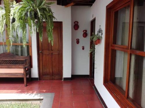 Albergue Hostal Colonial
