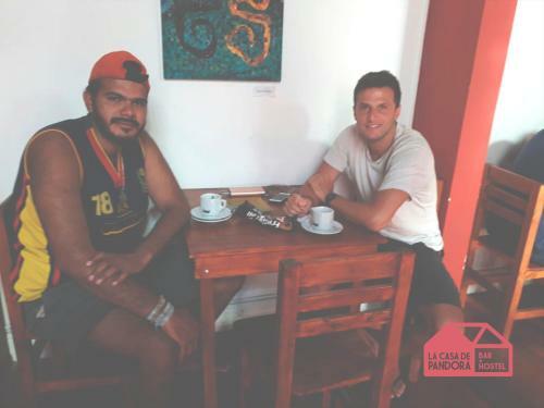 Hostal Hostel La Casa De Pandora & Cafe-bar