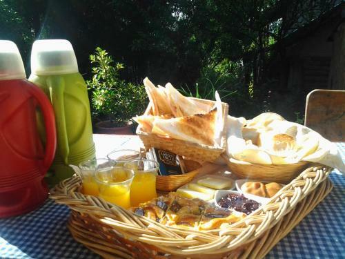 Bed & Breakfast Caba�as Las Moras