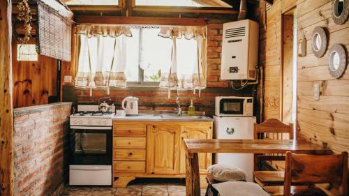 Lodge Caba�as Del Faldeo Titos