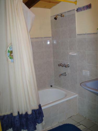 Lodge Caba�as Del Faldeo Titos