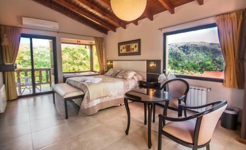 Hotel Aires Serranos - Suites