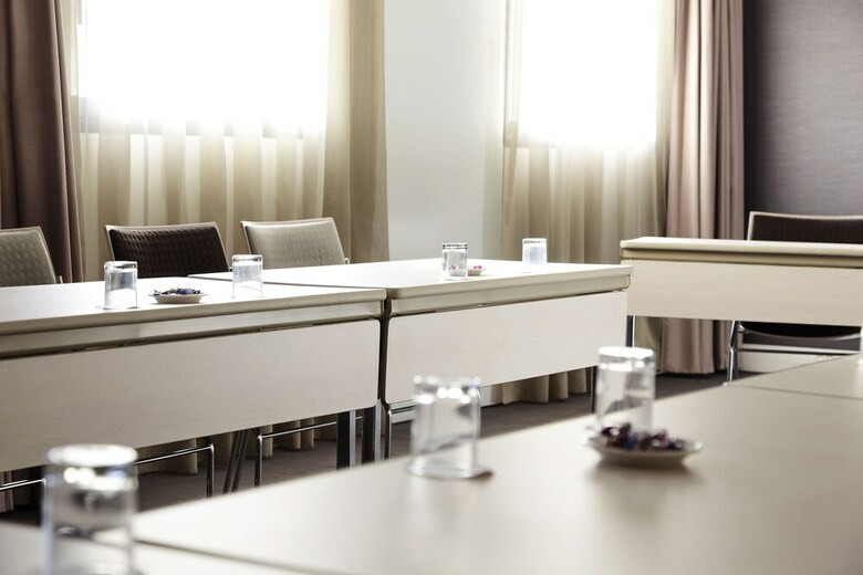 Hotel Novotel Atria Nimes Centre