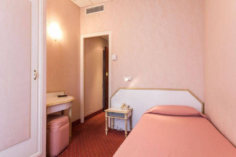 Hotel Busby