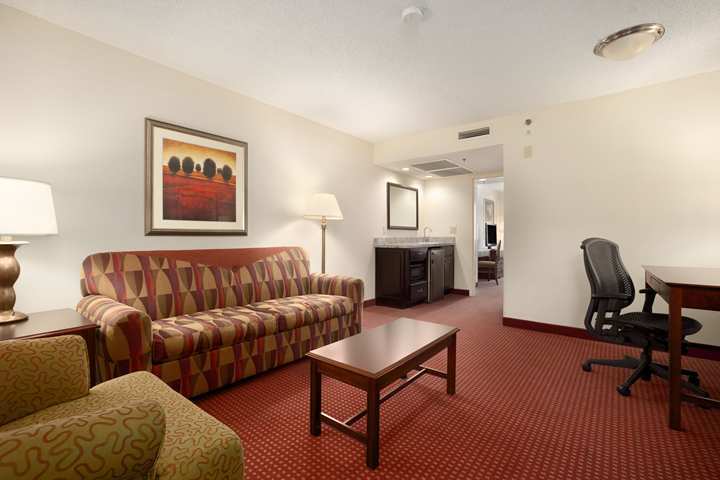 Embassy Suites Montgomery - Hotel & Conference Center