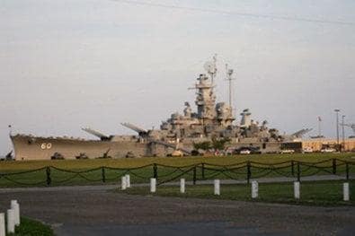 Hotel Best Western Battleship Inn