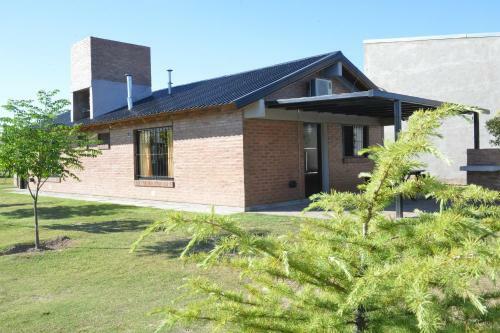 Lodge Caba�as San Jose Del Atuel