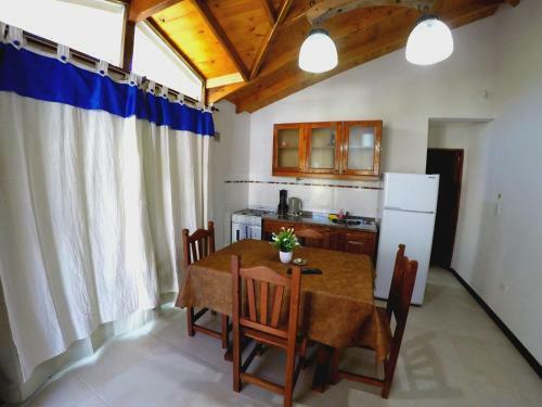 Lodge Caba�as Victoria