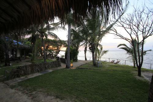 Santa Mar�a Atins