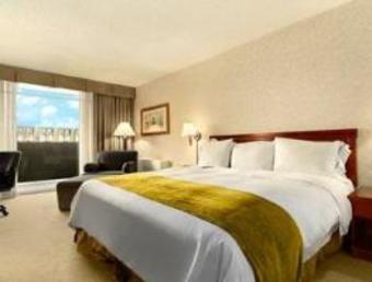 Hotel Ramada Plaza Milwaukee Airport