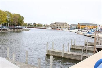 The Harbor Winds Hotel