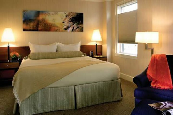 Hotel George