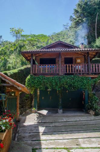 Chal�s Lirio Dos Vales