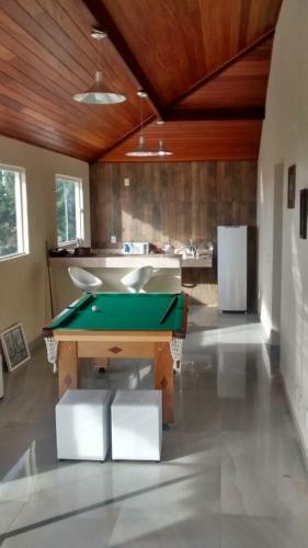 Fernandes House