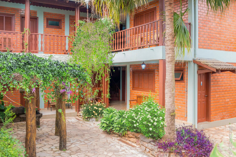 Hostal Pousada Rancho Jarinu