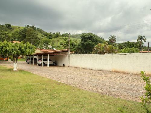 Hostal Pousada Vale Da Montanha