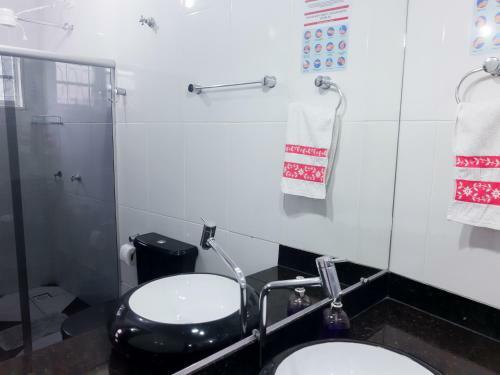 Hostal Su�tes Meia Lua