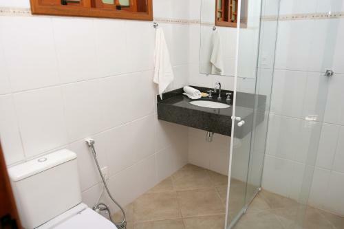 Hostal Pousada Chal� Da Floresta