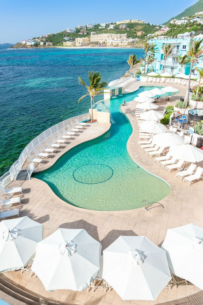 Hotel Oyster Bay Beach Resort