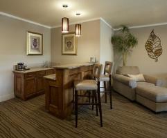 Doubletree Hotel Claremont