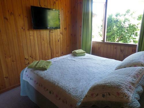 Hostal Y Caba�as Villa Germana