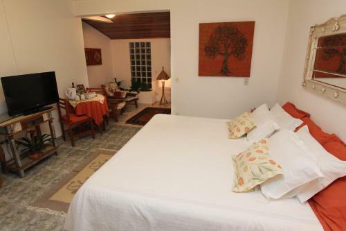 Hostal Pousada Morada Das Nuvens