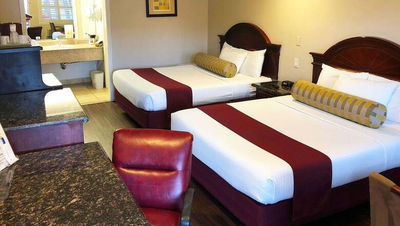 Dynasty Suites Hotel