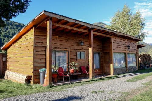 Hostal Caba�as Los Tilos
