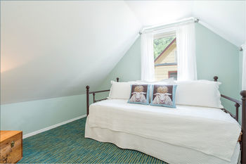 Hotel Victorian Inn