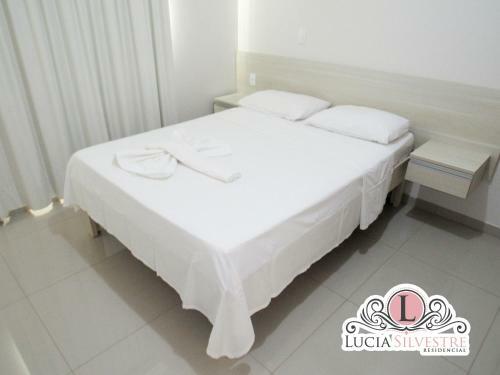 Apartamento Residencial L�cia Silvestre