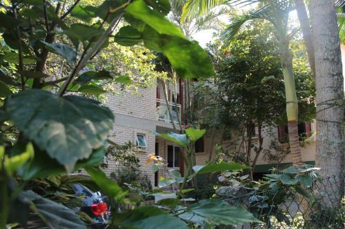 Hostal Residencial Aracu�