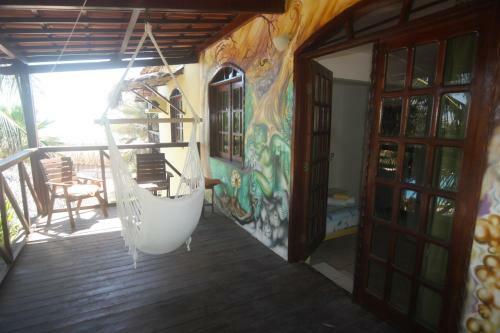 Hostal Pousada Canoa Beach