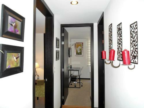 Central Apartments (plaza Foch)