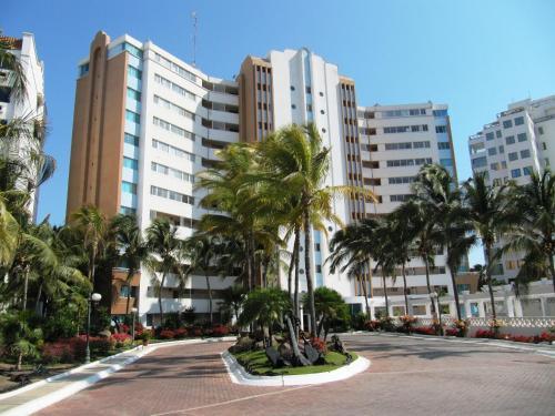 Apartamento Penthouse De Lujo. Carabelas De Col�n