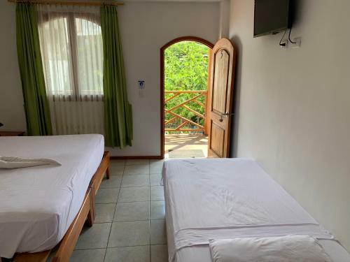 Albergue Hostal White House Galapagos