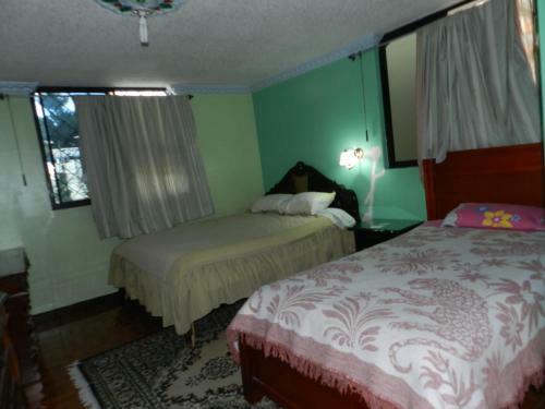 Hostal Taxo Yura